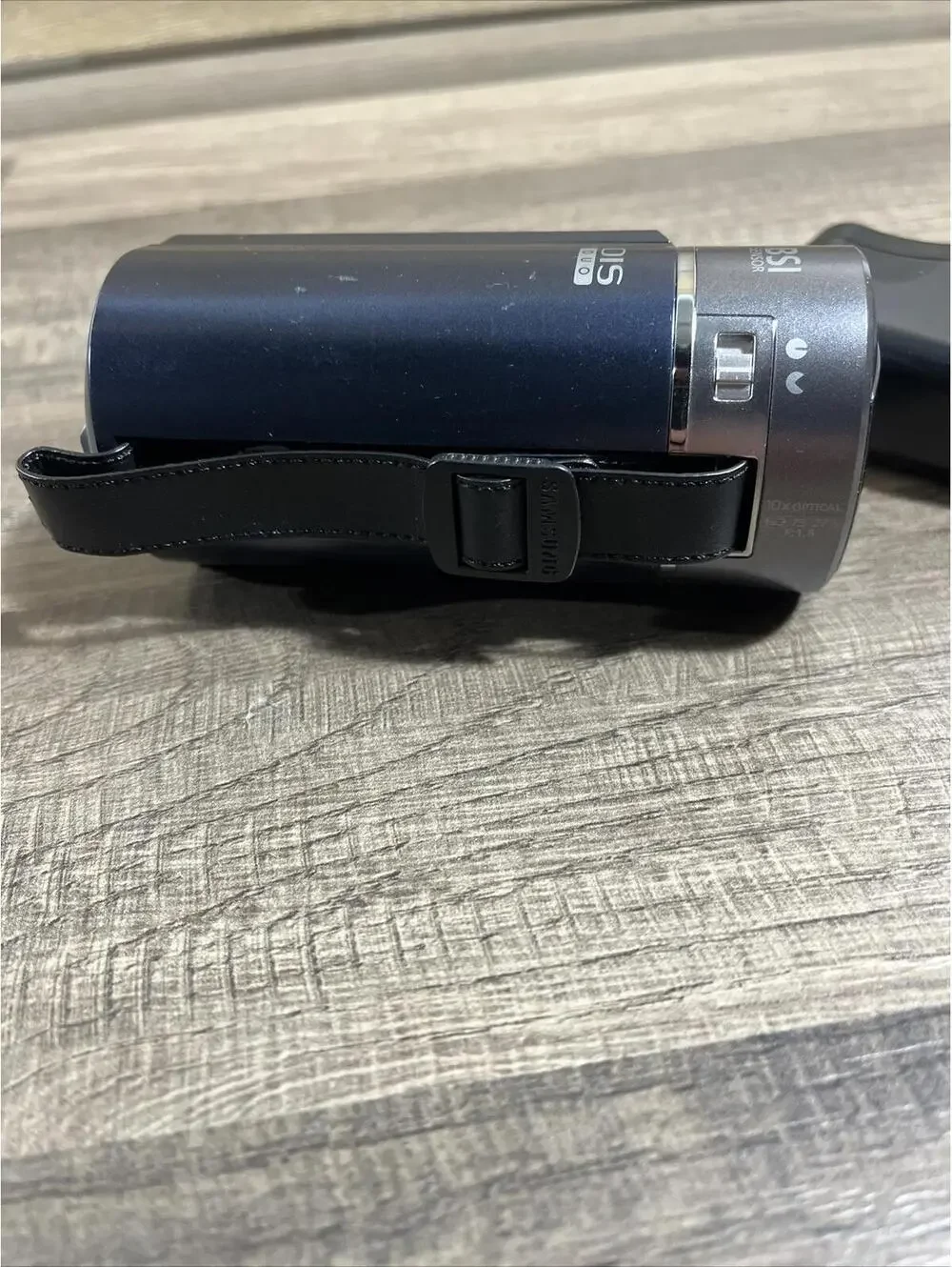 Samsung OIS DUO Camcorder 20x Zoom 1080p Video